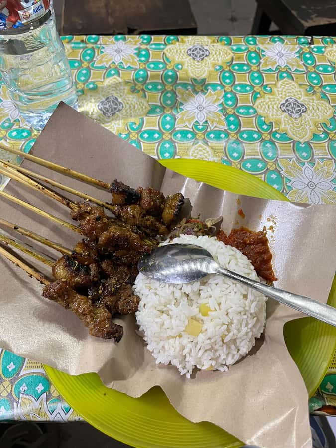Ubud: Gianyar Night Market Food Tour with up to 17+ Tastings - Spice Levels, Food Allergies, and Who This Tour Is Not For