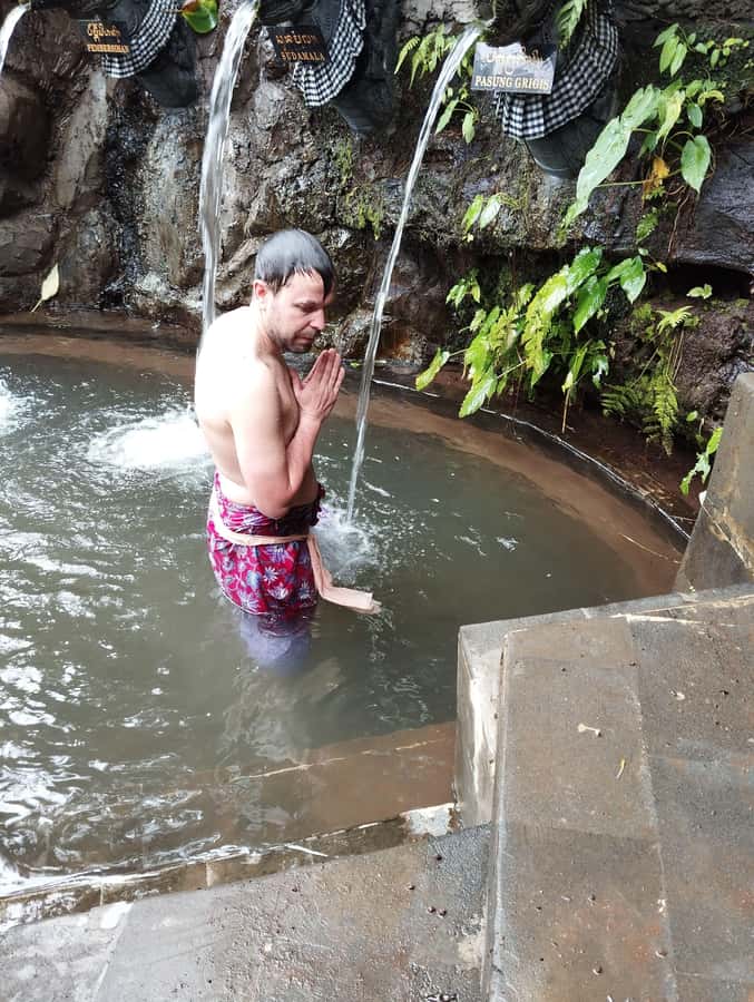Ubud: Healing & Purification with Shaman at Hidden Temple - Price and value check: why $12 can make sense