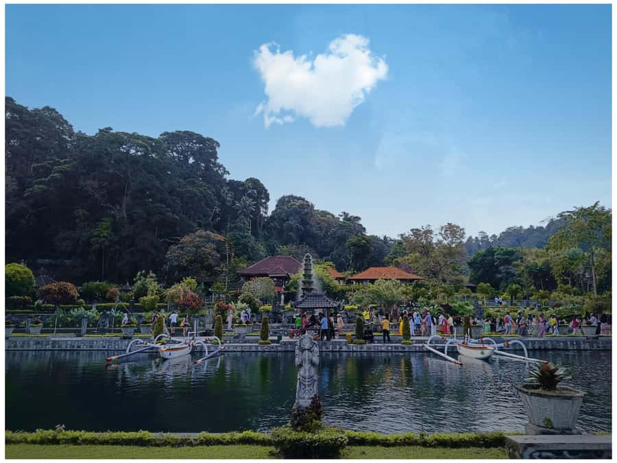 Ubud: Heaven Gate Lempuyang, Water Palace & Waterfall Tour - Tirta Gangga Water Palace: calm ponds, big fish, and photo-friendly water gardens