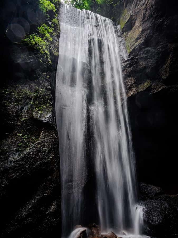 Ubud: Hidden Gems and Waterfalls Private Tour - Kanto Lampo: The 50-Foot Cascade and the Fast Path to Great Photos