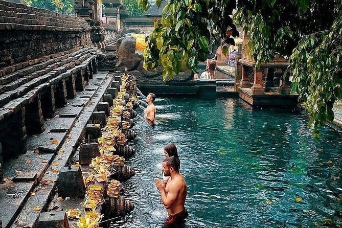 Ubud Hidden Gems Waterfall, Temple and Rice Terraces Private Tour - Tibumana Waterfall: the calmer finish with jungle atmosphere
