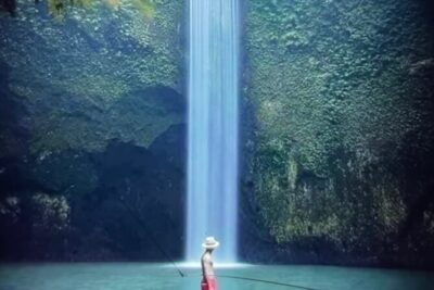 Ubud Highlight Rice Terrace,Waterfall,Temple and Art village - Kanto Lampo Waterfall: Swim Time and Photo Setup