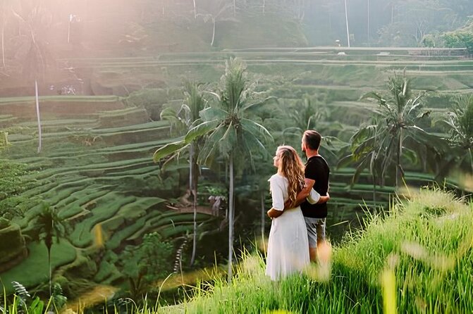Ubud Highlights Rice Terraces, Temple, Waterfall & Monkeys forest - Start at the Sacred Monkey Forest Sanctuary (and be ready for real monkeys)