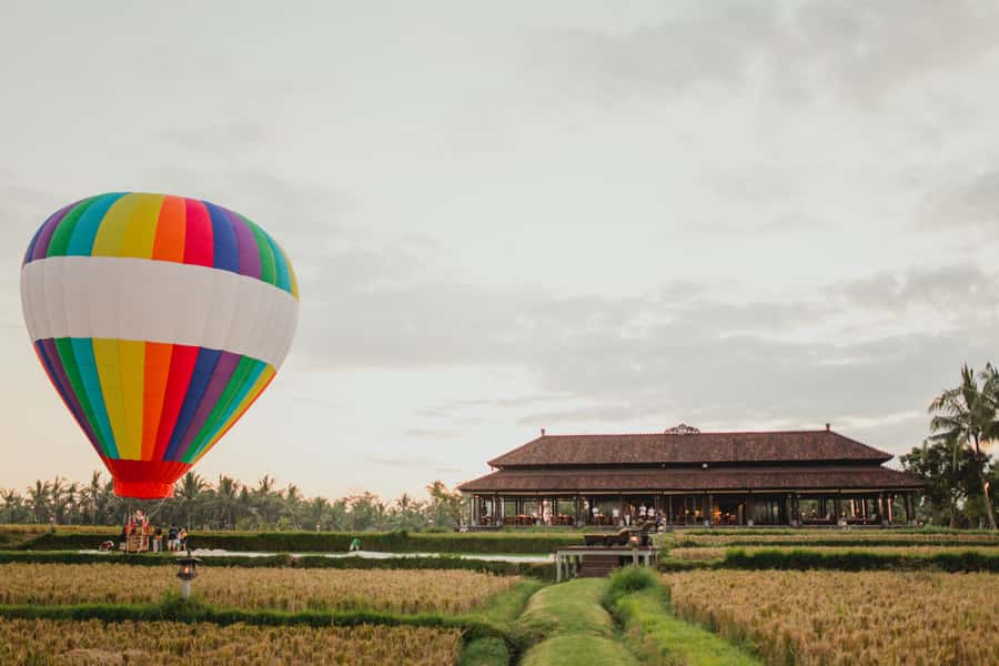 Ubud: Hot Air Balloon Experience - Ubud’s best spot to see the horizon from the sky