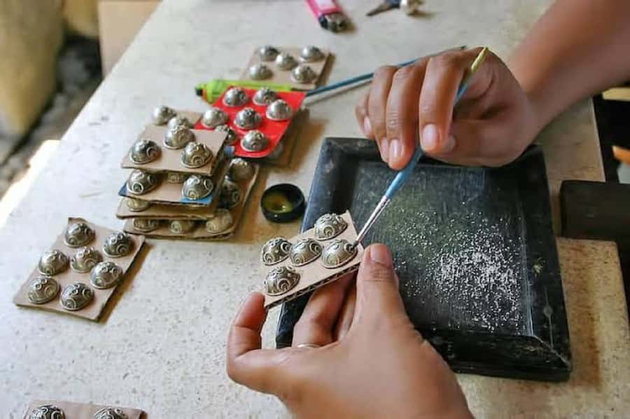 Ubud: Jewelry Making Class - Food and drink: what to expect when it isn’t listed