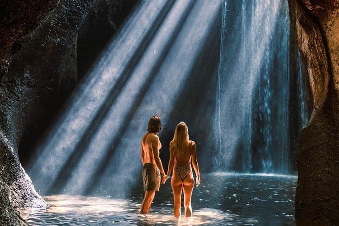 Ubud Monkey Forest, Holy Water Temple & Waterfalls Tours - From pickup to a tight 10-hour rhythm