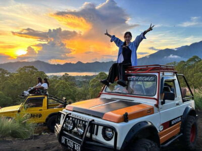Ubud: Mount Batur Jeep Sunrise, Hot Spring in one day - Pickup Times and Why the Small Group Helps