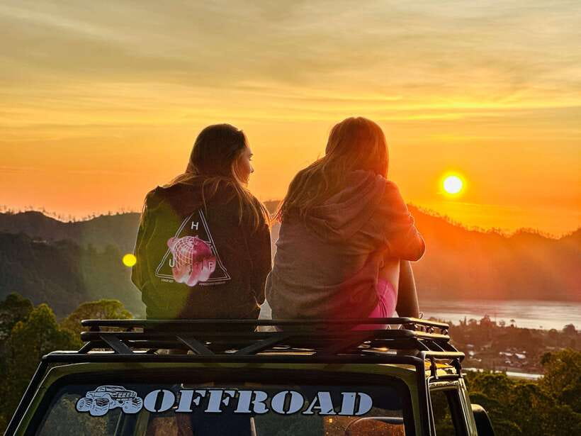 Ubud: Mount Batur Jeep Sunrise, Hot Spring in one day - Guide Energy, English Explanations, and the Pace of the Day