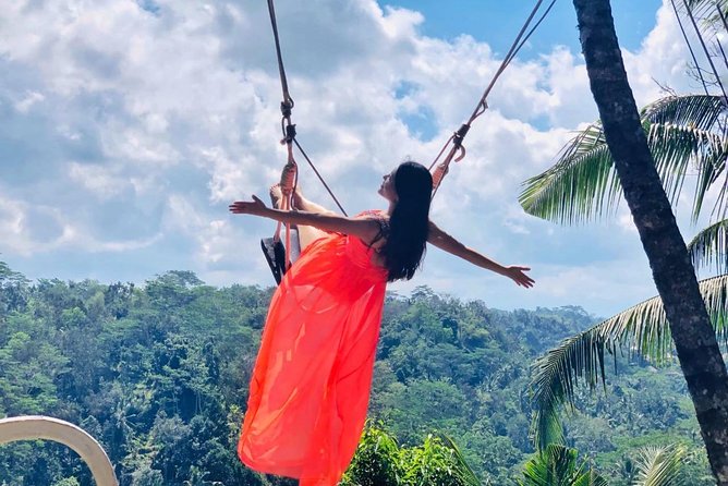 Ubud Natural Gems And Secret Waterfall Private Guided Tour - Sacred Monkey Forest Sanctuary: how to enjoy it (and avoid trouble)
