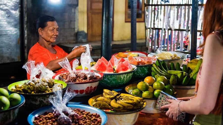 Ubud: Night Market Feast with Balinese Culinary Odyssey - The Itinerary Rhythm: 2 Hours in Gianyar, Then Market Time in Bali