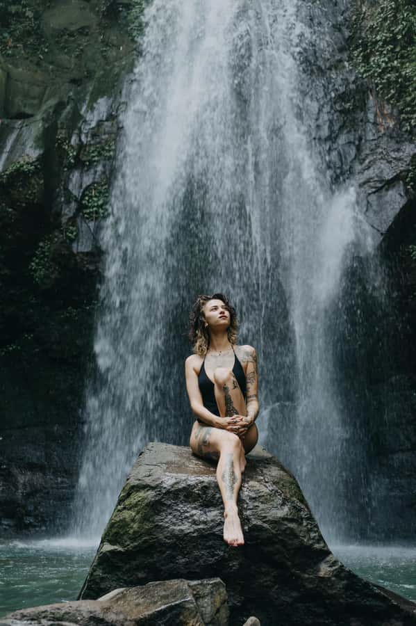 Ubud Private Customized Full-day Tours with Photographer - Rice terraces at Abian Desa and Ubud: where the day’s mood changes