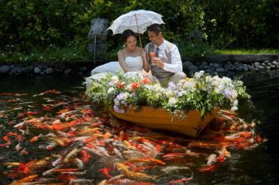 Ubud: Private Romantic Photo Cruise with Food and Drinks - The 1-Hour Paddle: Slow Views, Bird Sounds, and Pond-Worthy Photos