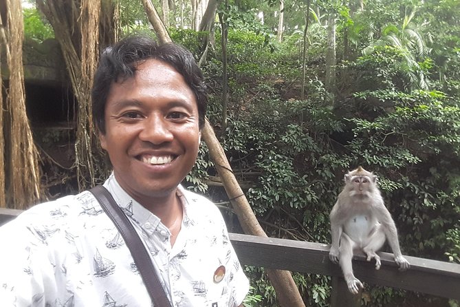 Ubud Private Tour : Best Of Ubud - Guided Tour - Stop 2: Sacred Monkey Forest Sanctuary and village stewardship