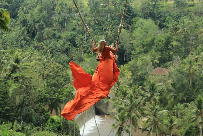 Ubud Private Tours with Jungle Swing Experience - all inclusive - Batubulan, Celuk, and Mas: the art villages that actually teach you something