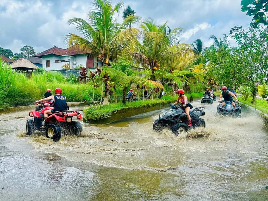 Ubud Quad Bike Tour with Waterfall, Long Tunnel, and Lunch - The return: locker time, photos you pay for, and drop-off zones