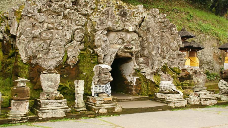 Ubud: Rice Terrace, Waterfall, & Elephant Cave - Ceking Rice Terrace in Tegalalang: your easy, scenic finish