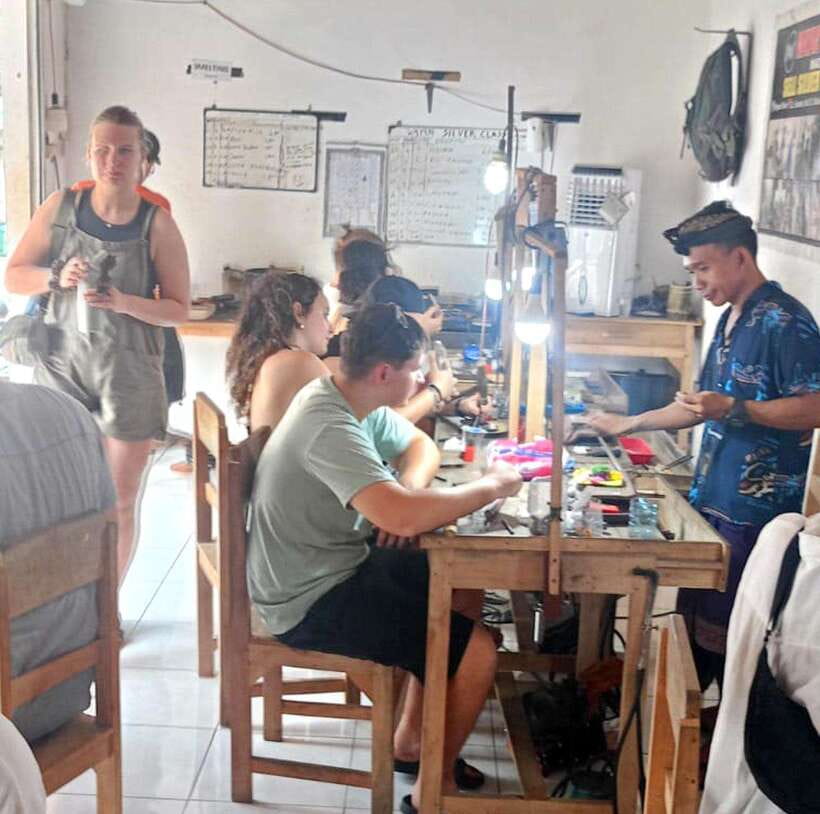 Ubud Silver Class: Unveiling the Secrets of Jewelry Artistry - Why Ubud Silver Class feels like craft, not a souvenir stop