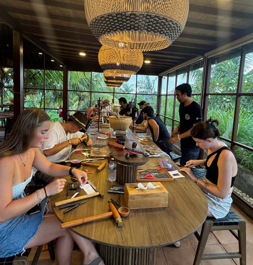Ubud: Silver Jewelry Making Class with Pool Access - A Calm Workshop Base Near Ubud Center (With Pool Perks)