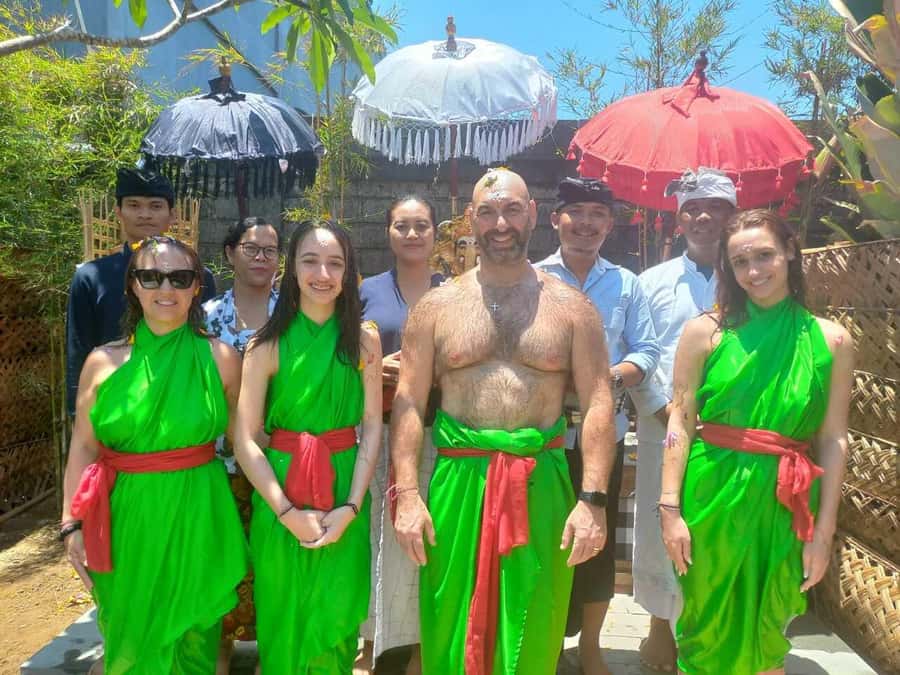 Ubud: Spiritual Cleansing, Palm Reading, & Trauma Healing - Finding Spiritual Soul Healing Ubud Bali (and Making the Time Work)