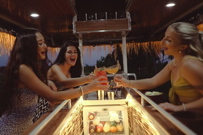 Ubud Sunset Mixology Tour by TikiBus - TikiBus in Ubud: Sunset Mixology With a Built-In Social Plan