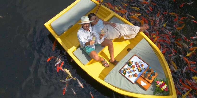 Ubud: The Original Koi Fish Yellow Boat Photo Moment - Who should book this koi fish yellow boat experience