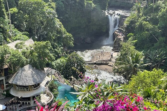 Ubud Tour - Highlight of Ubud - Traditional Tour - Tegenungan Waterfall: what to plan for at the water’s edge