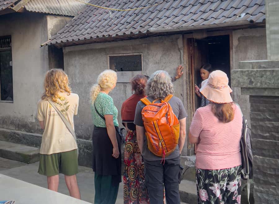 Ubud: Village Firefly Night Tour with Dinner - Pura Dalem Puri meeting point and how the 4-hour flow works
