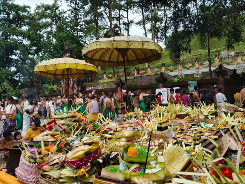 Ubud: Water Temple, Rice Terrace, and Waterfalls Tour - What to bring so the day stays comfortable