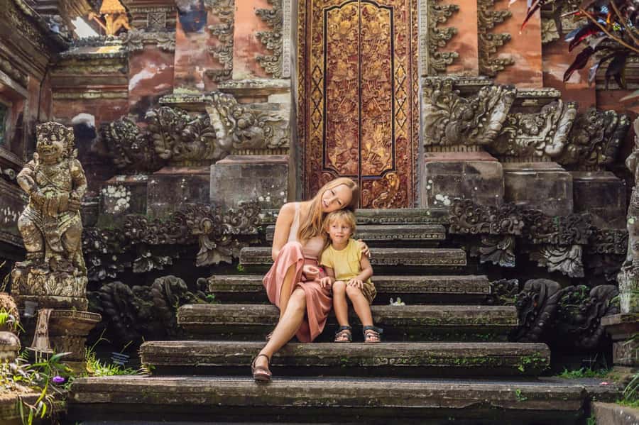 Ubud: Waterfall, Rice Terrace & Temple Private Day Tour - Tegalalang Rice Terraces: photos are easy, enjoyment takes a little strategy