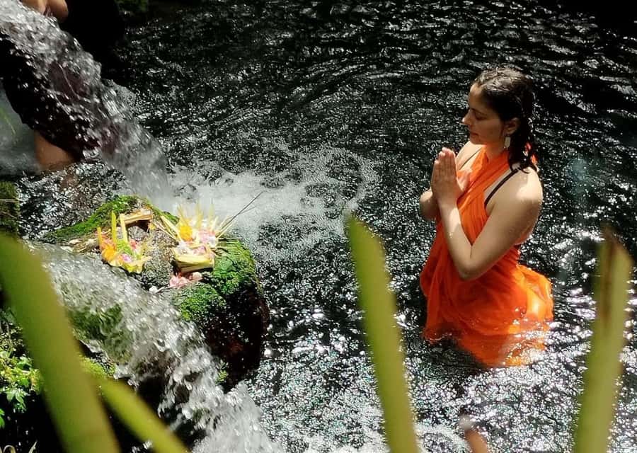 Ubud: Waterfall, Ricefield, Purification Ritual Private Tour - Pura Mengening purification ritual: temple calm with real etiquette