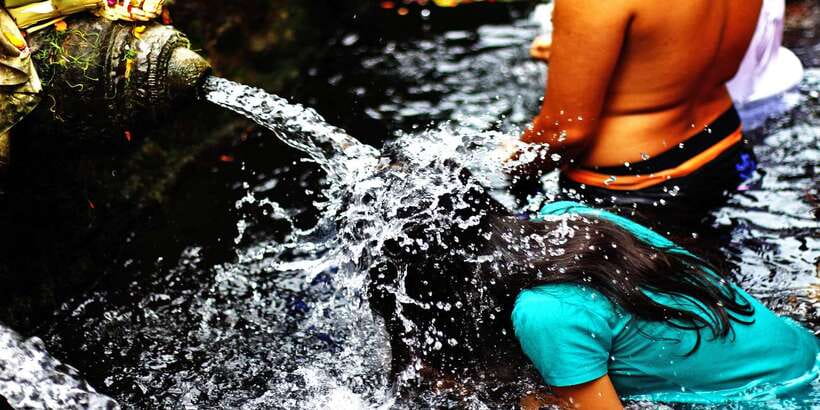 Ubud: Wellness Retreat with Massage, Yoga Class, and Lunch - 1-hour Balinese massage in a nature setting