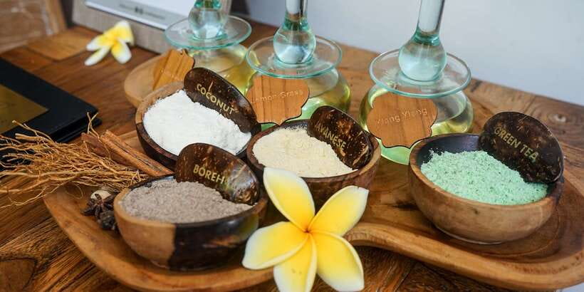 Ubud: Wellness Retreat with Massage, Yoga Class, and Lunch - Jungle yoga class for all skill levels