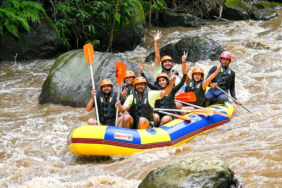 Ubud White Water Rafting with Lunch Included - Lunch on the River: Easy Fuel for the Afternoon