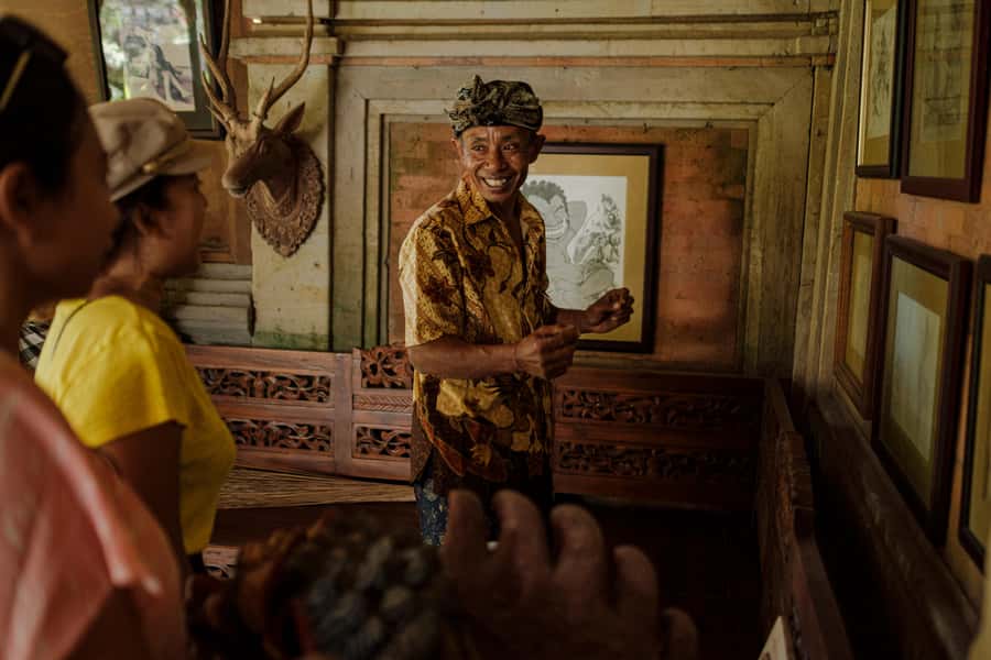 Ubud's Journey from Past to Present - Campuhan Temple at Pura Gunung Lebah: Shrines, River Views, and a Real Welcome
