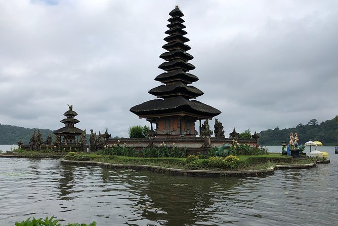 Ulun Danu Bratan Temple with Tanah Lot Sunset - Why this temple route makes sense from Seminyak
