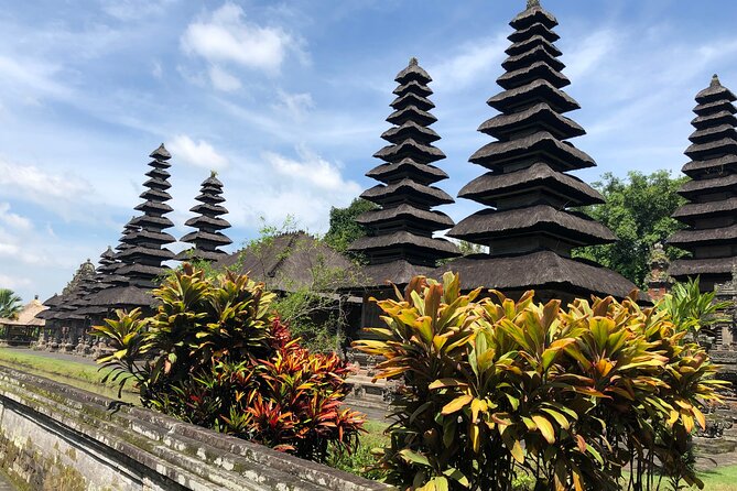 Ulun Danu Bratan Temple with Tanah Lot Sunset - Price and value: what $65 actually covers