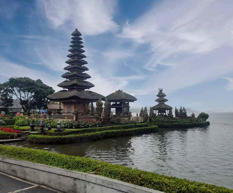 Ulun Danu, Handara Gate & Banyumala – Private Highlands Tour - Getting there: private pickup from seven Bali areas