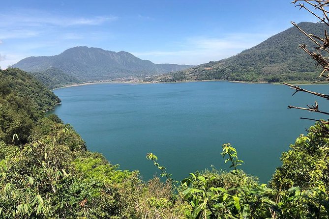 Ulun Danu Temple, Handara Gate, Wanagiri And Banyu Mala Waterfall - Stop 3: Wanagiri Hidden Hills Viewpoints and Bamboo-Style Photo Spots