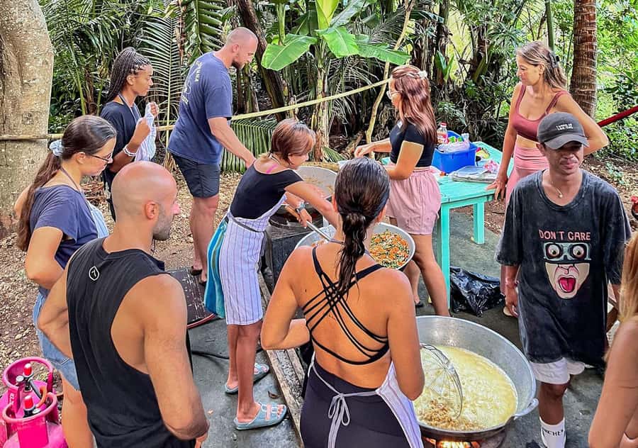 Uluwatu Bali: Lets Cook 180 Meals for underprivileged Locals - Price and What Your $6 Actually Buys