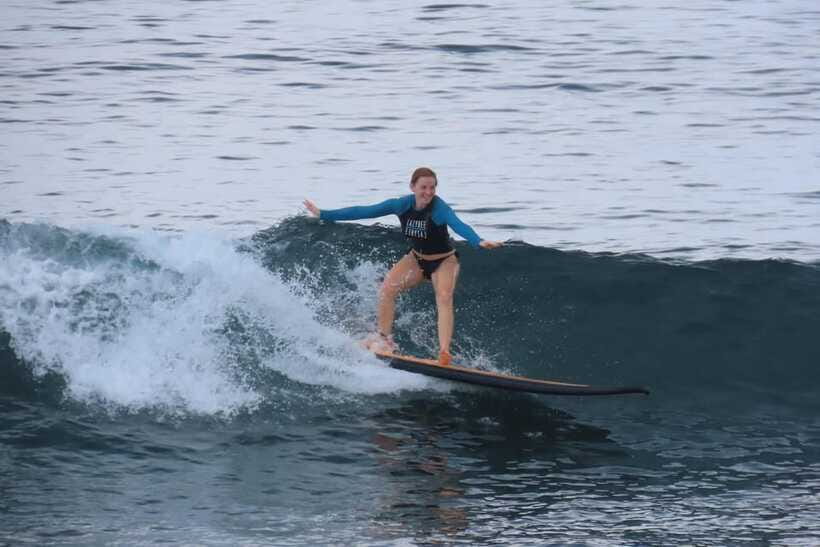 Uluwatu: Beginner & Intermediate Surf Lesson with Equipment - Pictures and Videos: Included if You Book with 2 or More