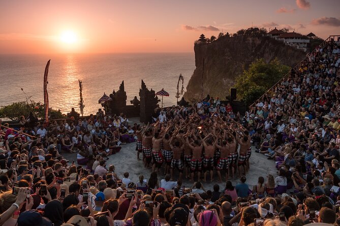 Uluwatu Cliff Temple sunset Tour with Kecak Show and Sea Food Dinner at Jimbaran Beach - Stop 1: Uluwatu Temple cliffs, sarong rules, and the monkey reality