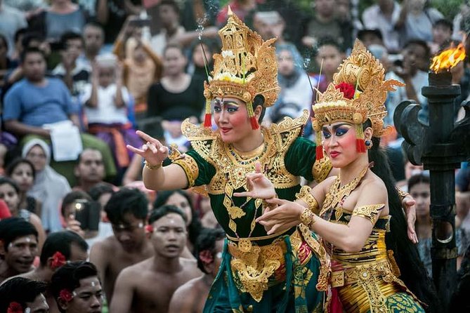 Uluwatu & Kecak Dance Tour (Private Half Day Tour) - Private guide quality: names you’ll see again and again