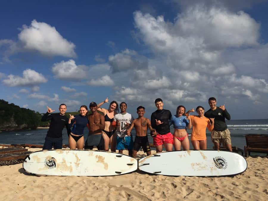 Uluwatu: Private Surf Lesson with Surf Photos & Videos - Uluwatu surfing: Balangan, Dreamland, or Jimbaran where the lesson happens