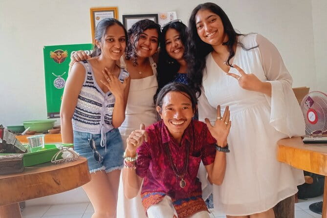Uluwatu Silver Class: A Unique Jewelry-Making Experience in Bali - Why Uluwatu-area silver making fits a Bali holiday day