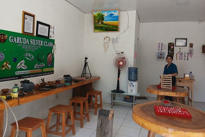 Uluwatu Silver Class: A Unique Jewelry-Making Experience in Bali - Getting to Garuda Silver Class in Ungasan (and planning your day)