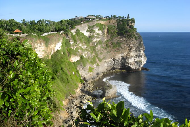 Uluwatu Sunset Tour: Kecak and Fire Dance with Jimbaran Dinner - Why This Uluwatu Sunset + Jimbaran Dinner Combo Works