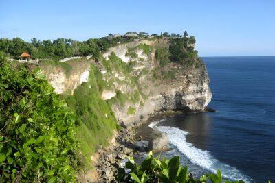 Uluwatu Sunset Trip with Kecak Dance Show and Jimbaran Dinner - Kecak and fire dance: why the timing feels special