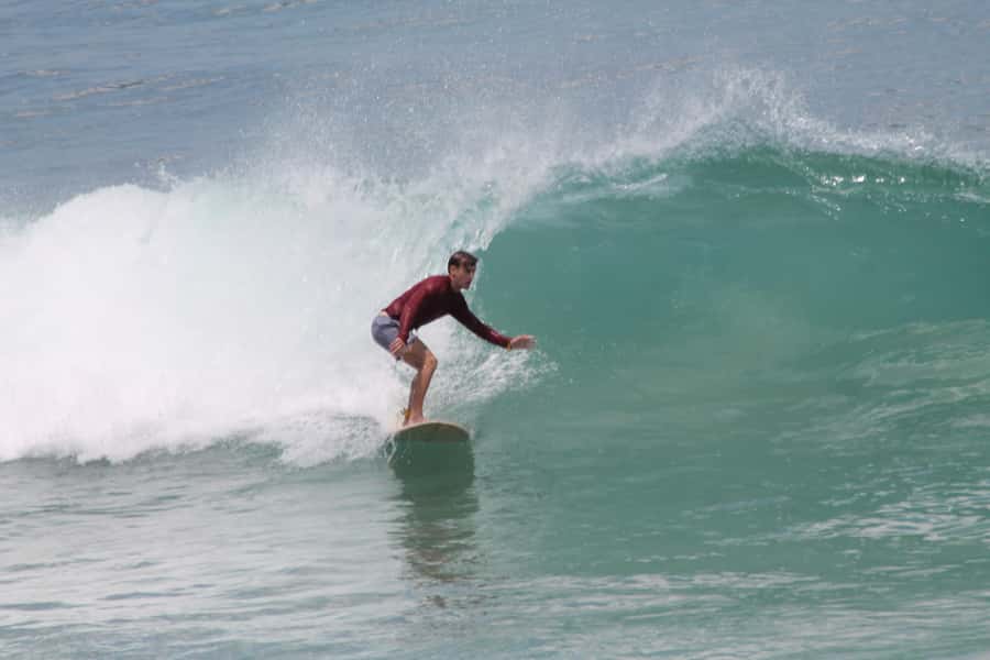 Uluwatu: Surf Lessons Beginner - Uluwatu Beginner Surf Lesson at Balangan Beach: What Makes It Practical