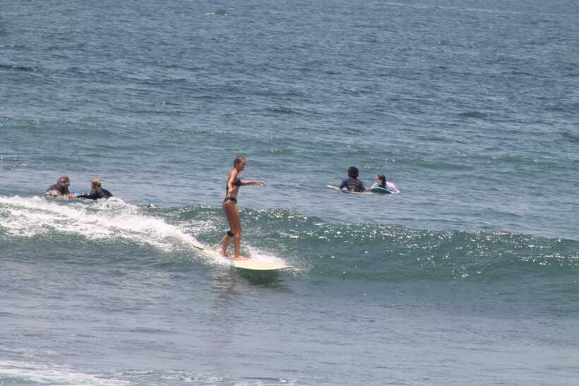 Uluwatu: Surf Lessons Beginner - Safety and Surf Etiquette: The Stuff That Keeps You and Others Fine