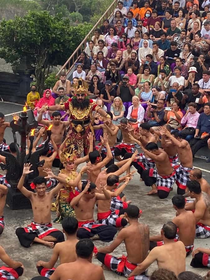 Uluwatu: Temple Sunset, Kecak Dance & Jimbaran Dinner - Tour Price and Value: Is It Worth $34?